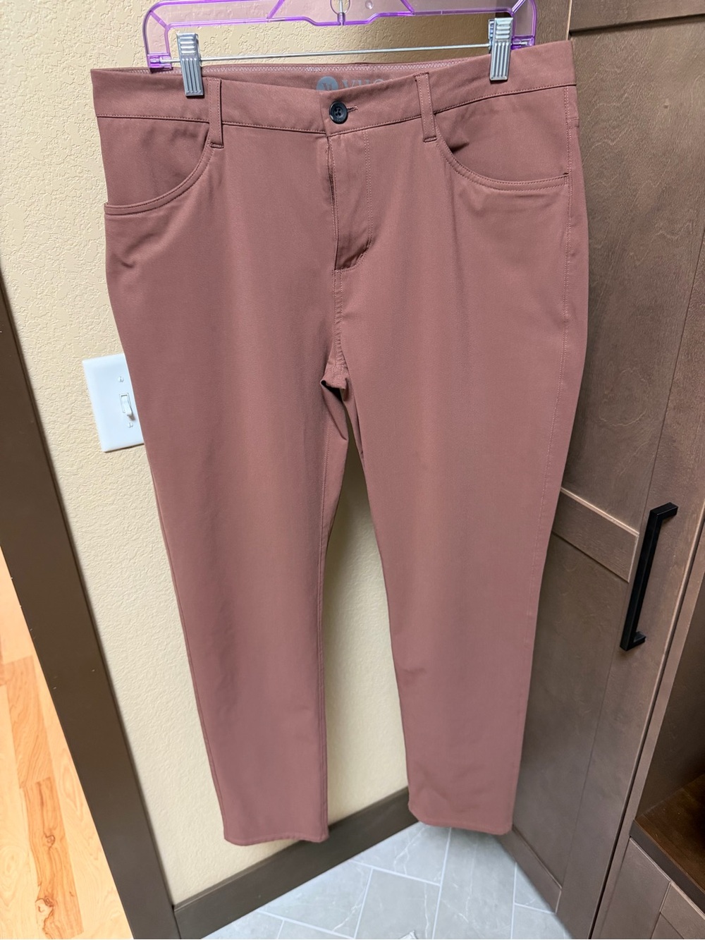 Vuori Meta Men's Pants in Dusty Rose, 34x32